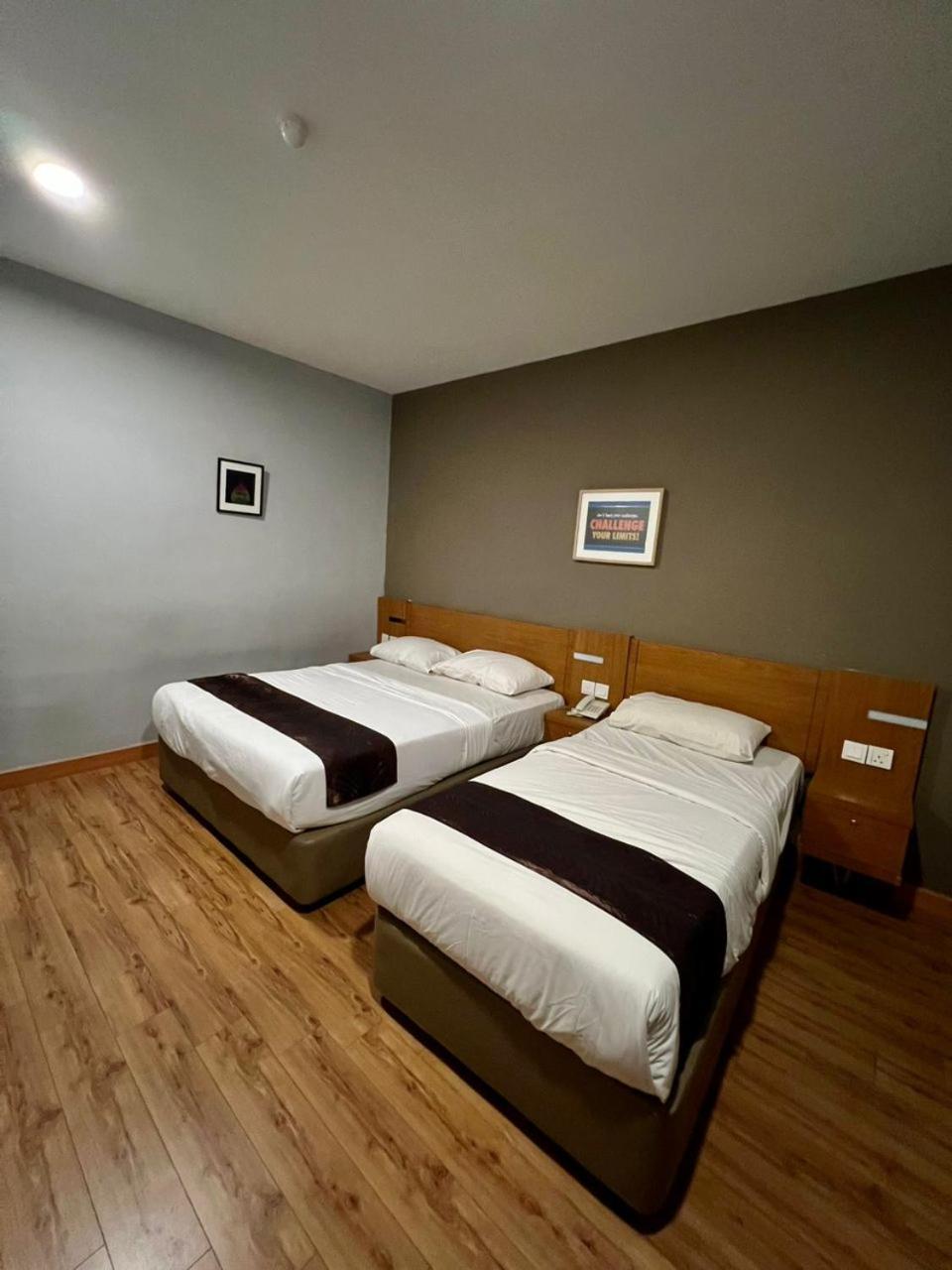 Golden Leaf Boutique Hotel Nusa Idaman Formerly Known As Ariana Hotel Johor Bahru Buitenkant foto